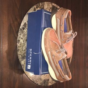 Sperry casual shoe